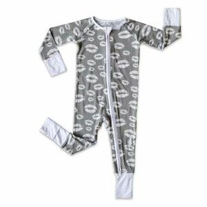 Little Sleepies Gray Kisses Bamboo Viscose Zippy Size 0-3mo